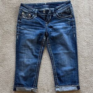 Vigoss Women's Dark Blue Cropped Jeans